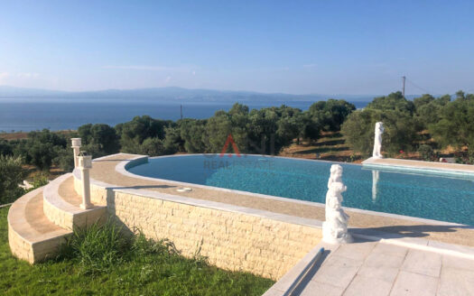 Βίλα προς πώληση Νέα Φώκαια (Κασσάνδρα)
