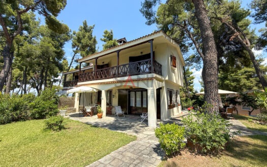 Villa for sale in Sani (Kassandra)