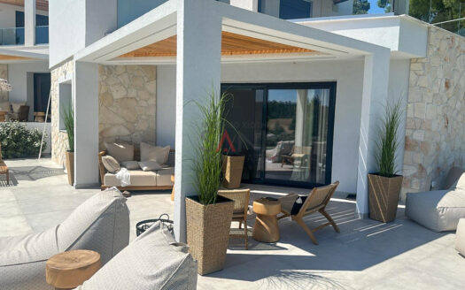 Villa for sale in Sani (Kassandra)